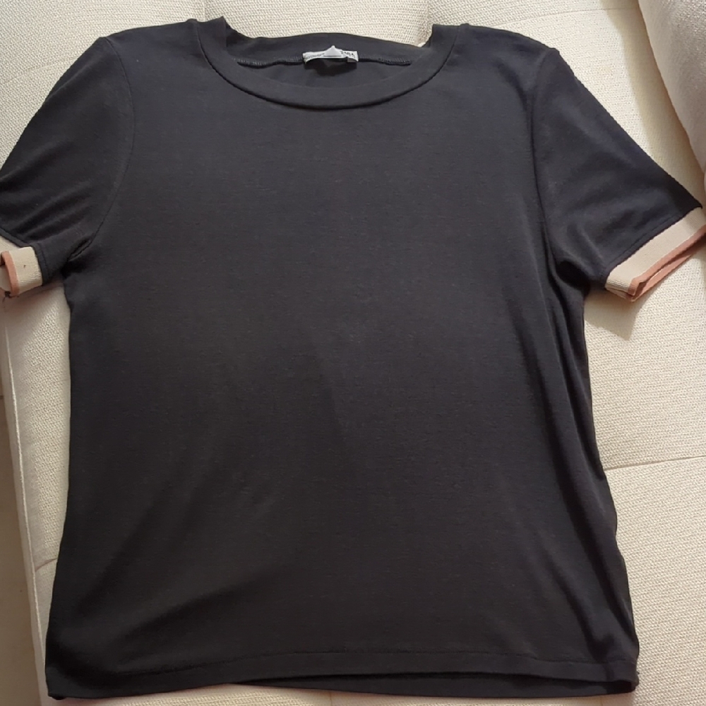 Zara Women's Gray Short Sleeve T-Shirt